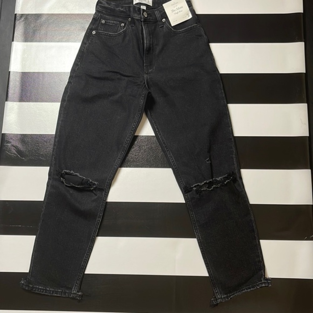 WOMEN’S ABERCROMBIE AND FITCH CURVE LOVE THE MOM HIGH RISE BLACK SIZE 25